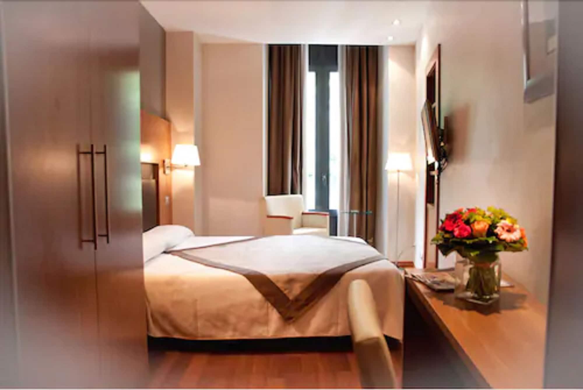 Alti Hotel Bagnères-de-Luchon Екстериор снимка
