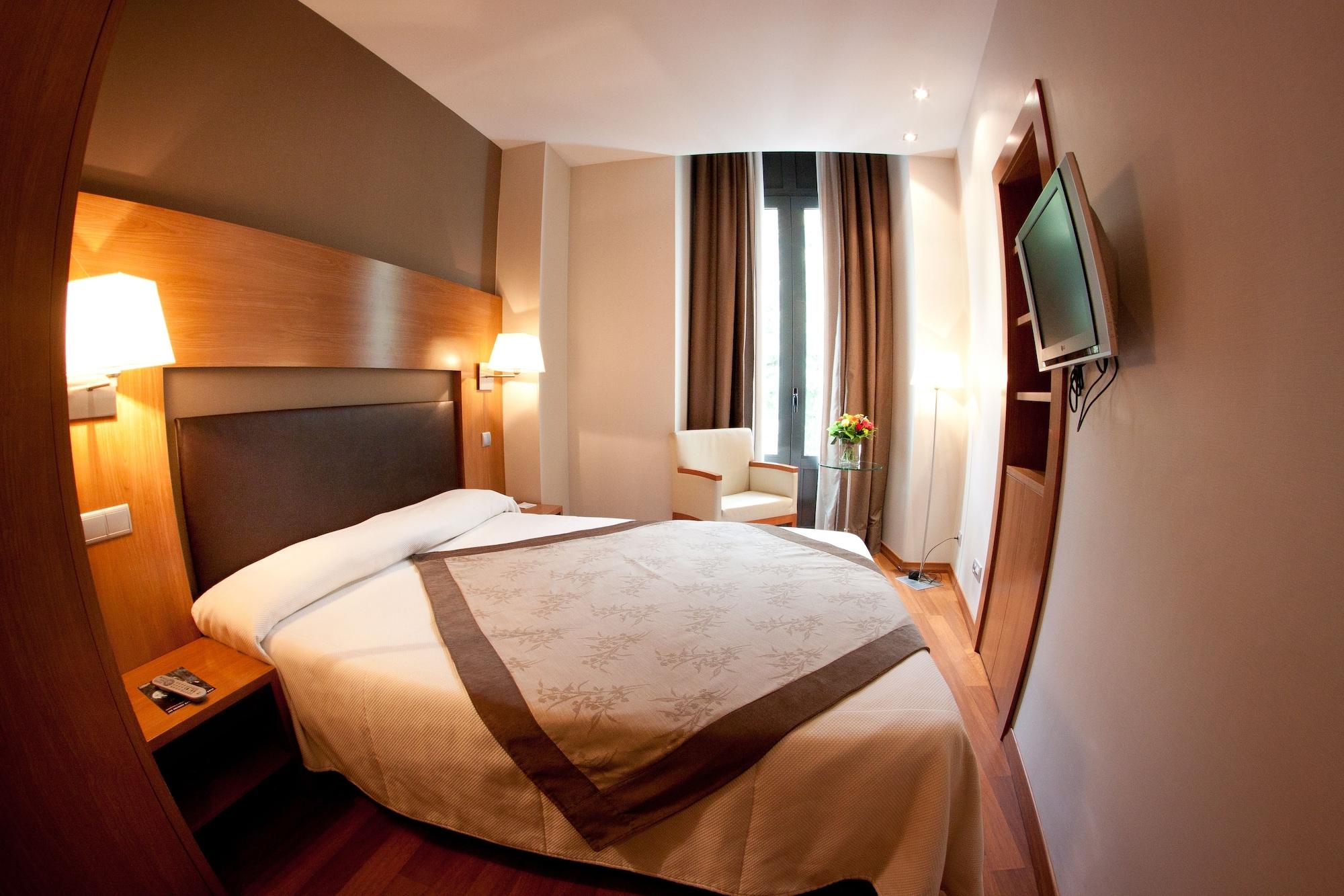 Alti Hotel Bagnères-de-Luchon Екстериор снимка