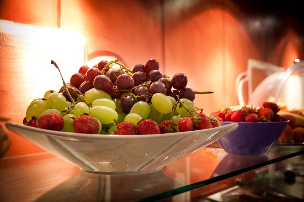 Alti Hotel Bagnères-de-Luchon Екстериор снимка