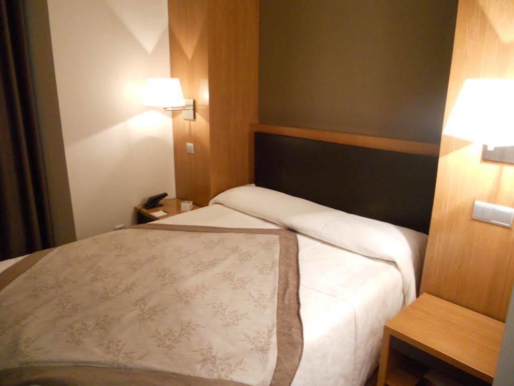 Alti Hotel Bagnères-de-Luchon Екстериор снимка