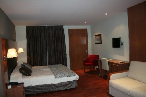 Alti Hotel Bagnères-de-Luchon Екстериор снимка